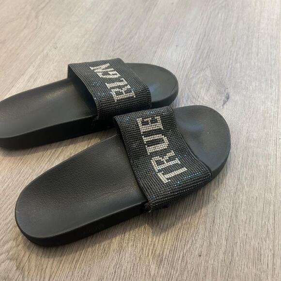 True religion slides size 7 - Picture 3 of 3
